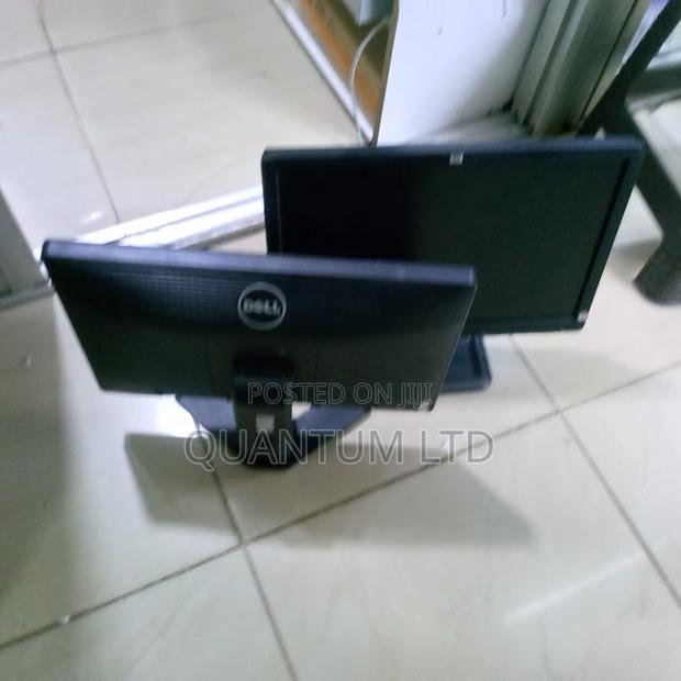 19 Inch Stretch Monitor