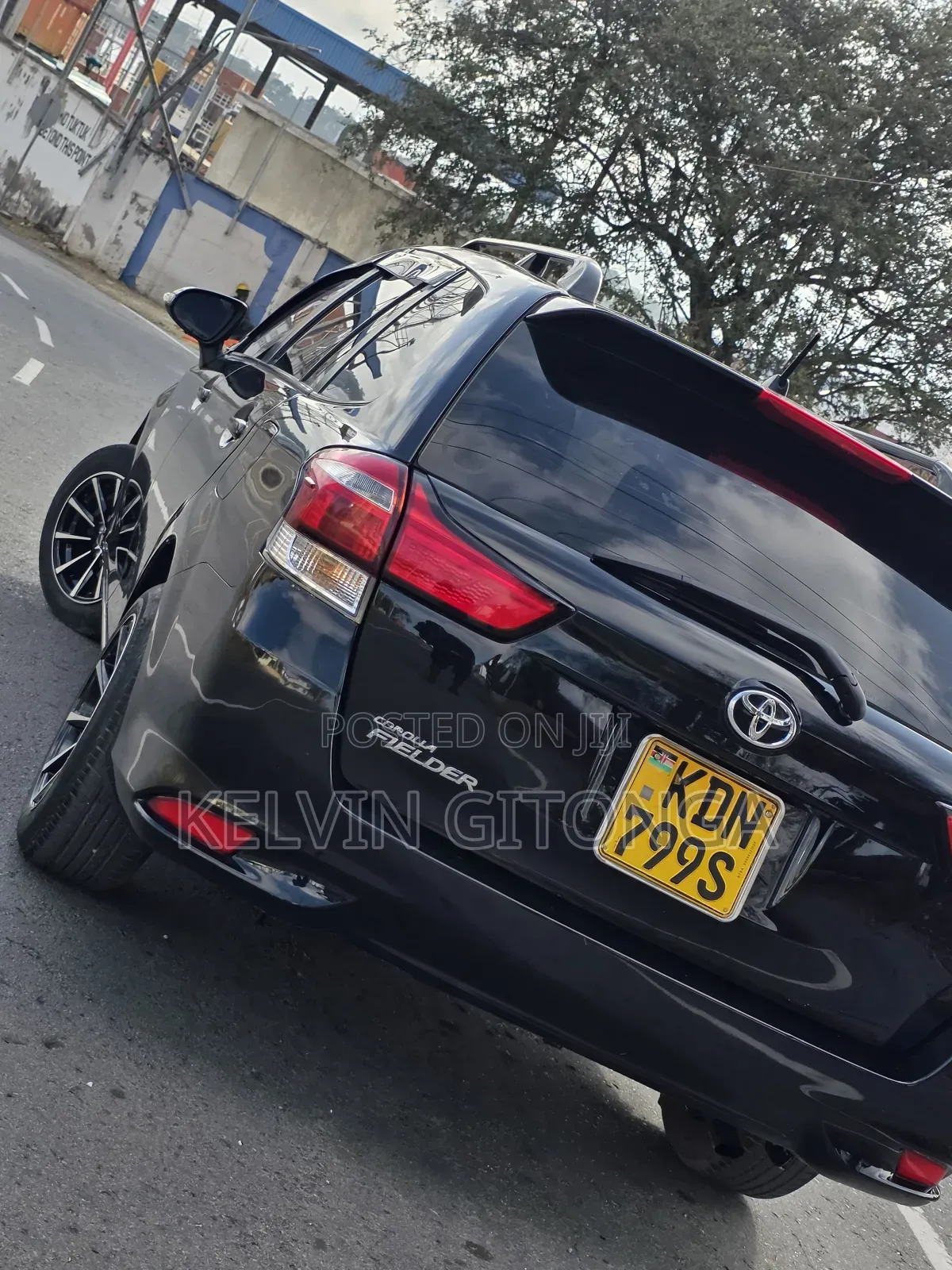 Toyota Corolla Fielder 2016 Black