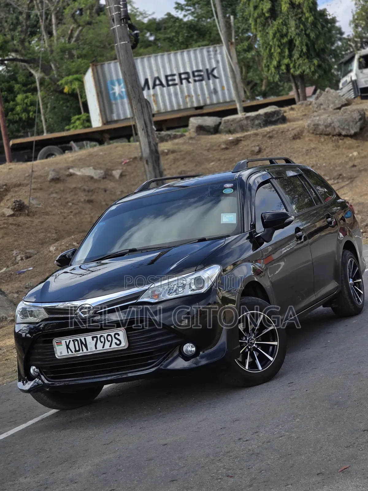 Toyota Corolla Fielder 2016 Black
