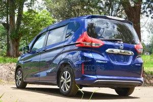 Honda Freed 2018 Blue