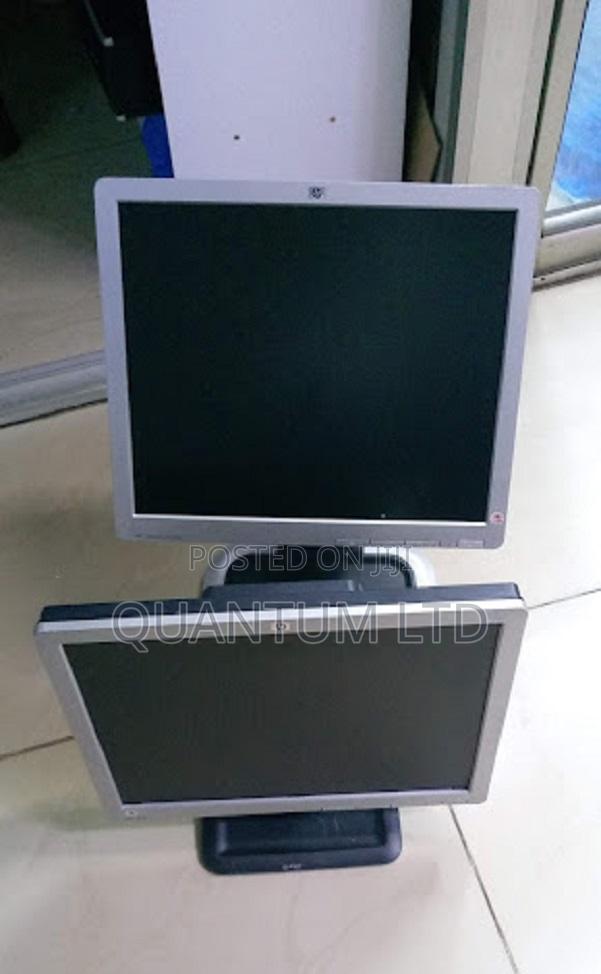 Monitor 17 Inches Hp 17 Inch Square