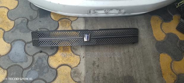 Toyota Voxy Old Model Grill