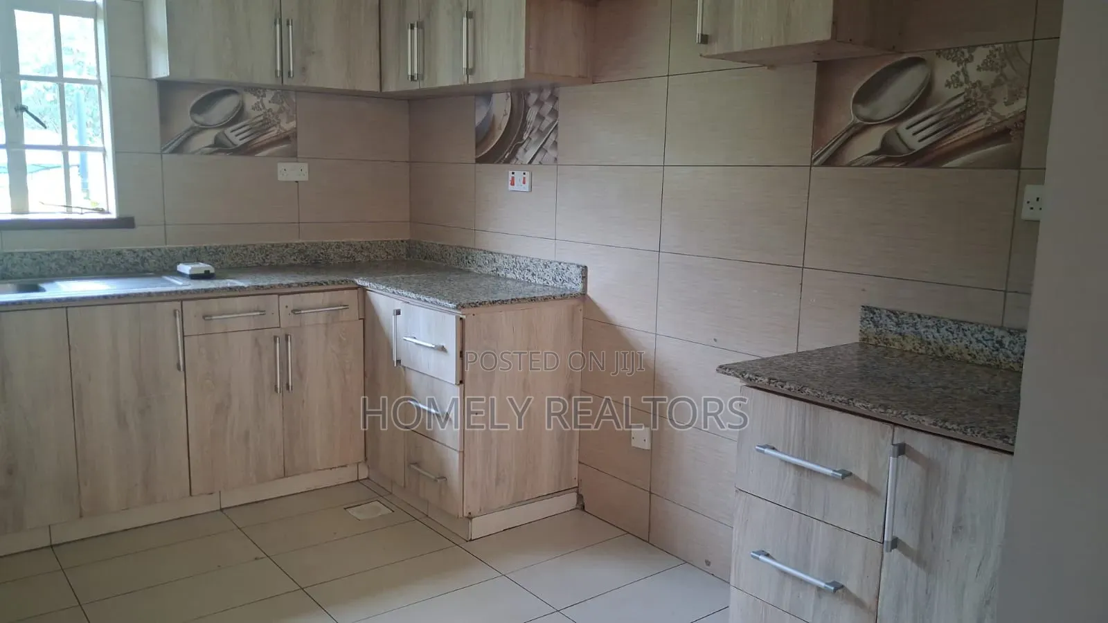 5bdrm Maisonette in Karen, Nairobi for rent