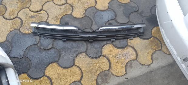 Toyota Sienta 2012 Grill