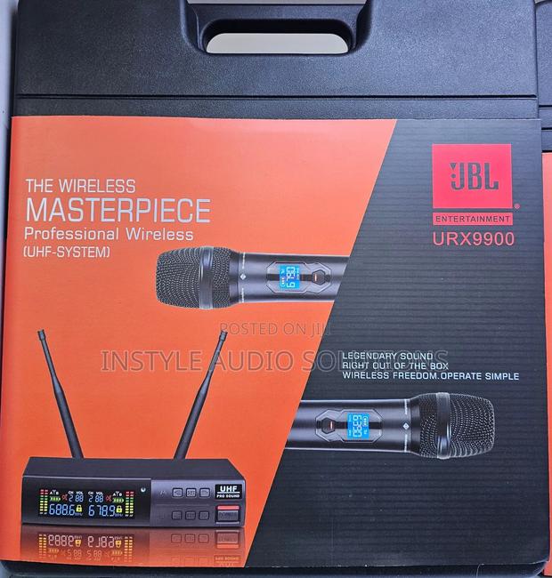 JBL Urx9900 High-Quality Performance Wireless Microphone 200 Meters - thumbnail 4