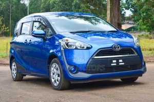 Toyota Sienta 1.5 FWD (6-seater) 2018 Blue