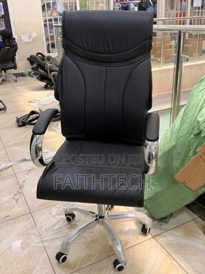 Ergonomic Executive Leather Chair ~ High Back, Padded Armrest - thumbnail 2