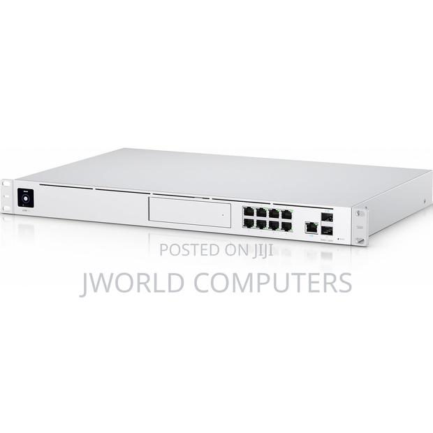 Ubiquiti Dream Machine Propre-Installed Unifi Network Application - main view