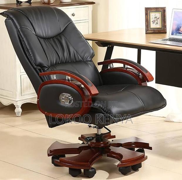 Office Chair; Executive Leather Swivel Ceo's Office Working Seat