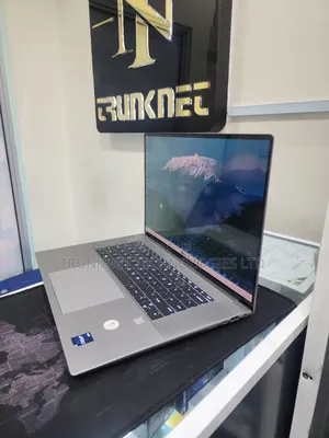 Laptop HP ZBook Studio 16GB Intel Core i9 SSD 3T