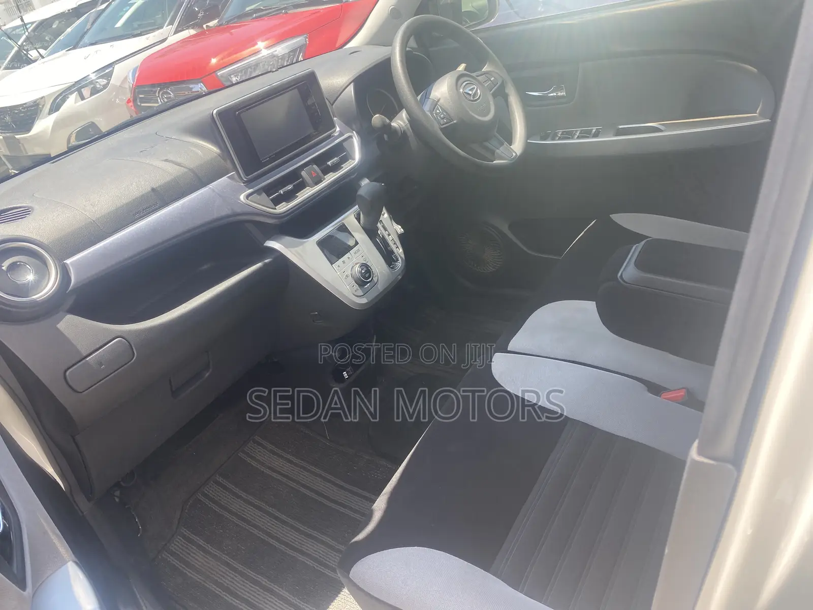 Daihatsu Cast 2019 Pearl