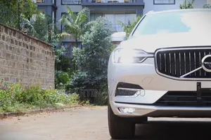 Volvo XC60 T5 Inscription AWD 2018 Silver