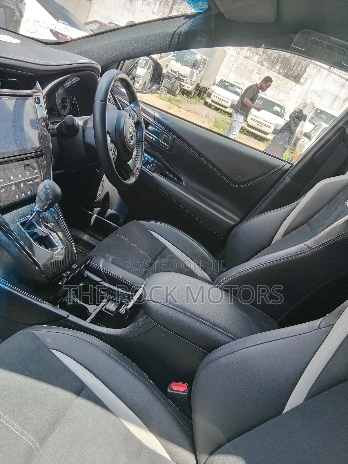 Toyota Harrier 2020 Black