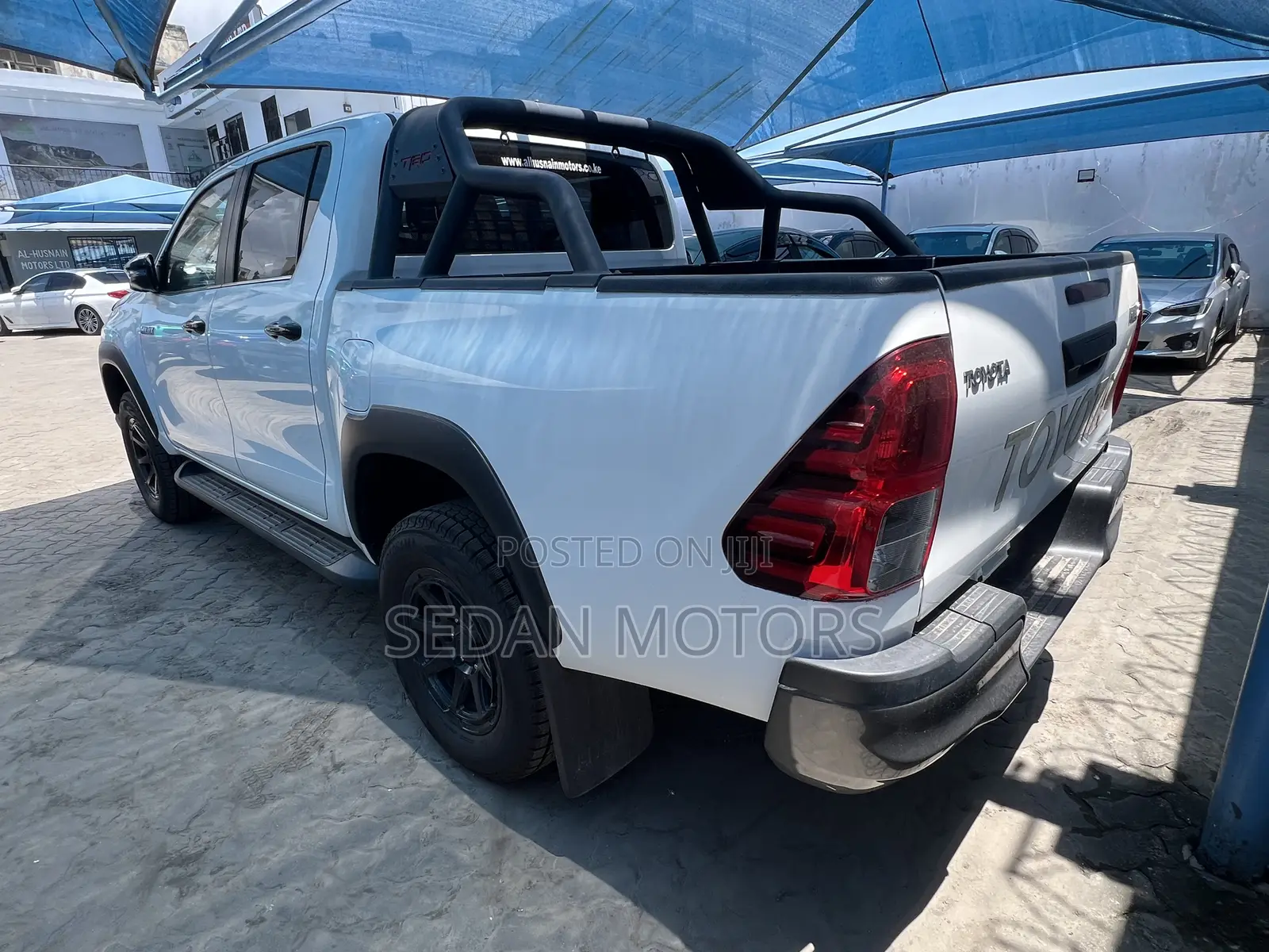 Toyota Hilux 2019 White