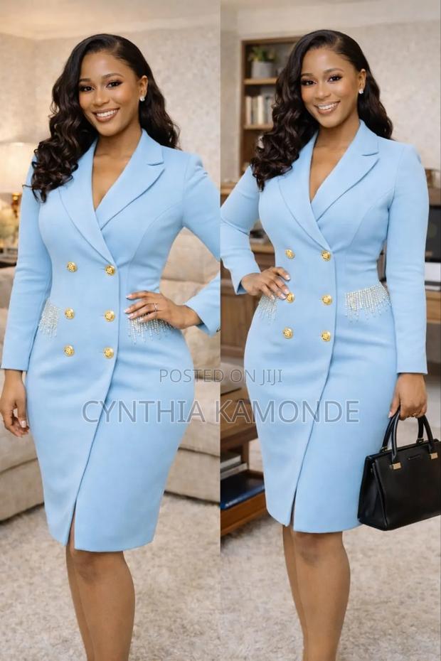 Tuxedo Blazer Dress With Crystal Cringe. - thumbnail 5