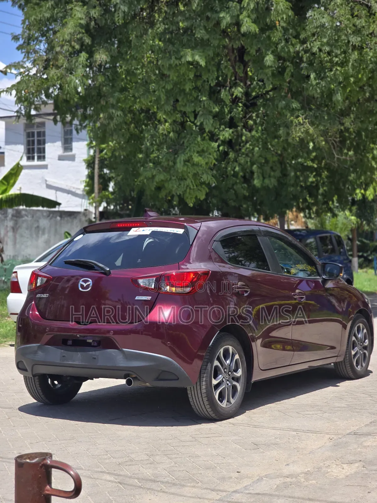 Mazda Demio 2018 Maroon