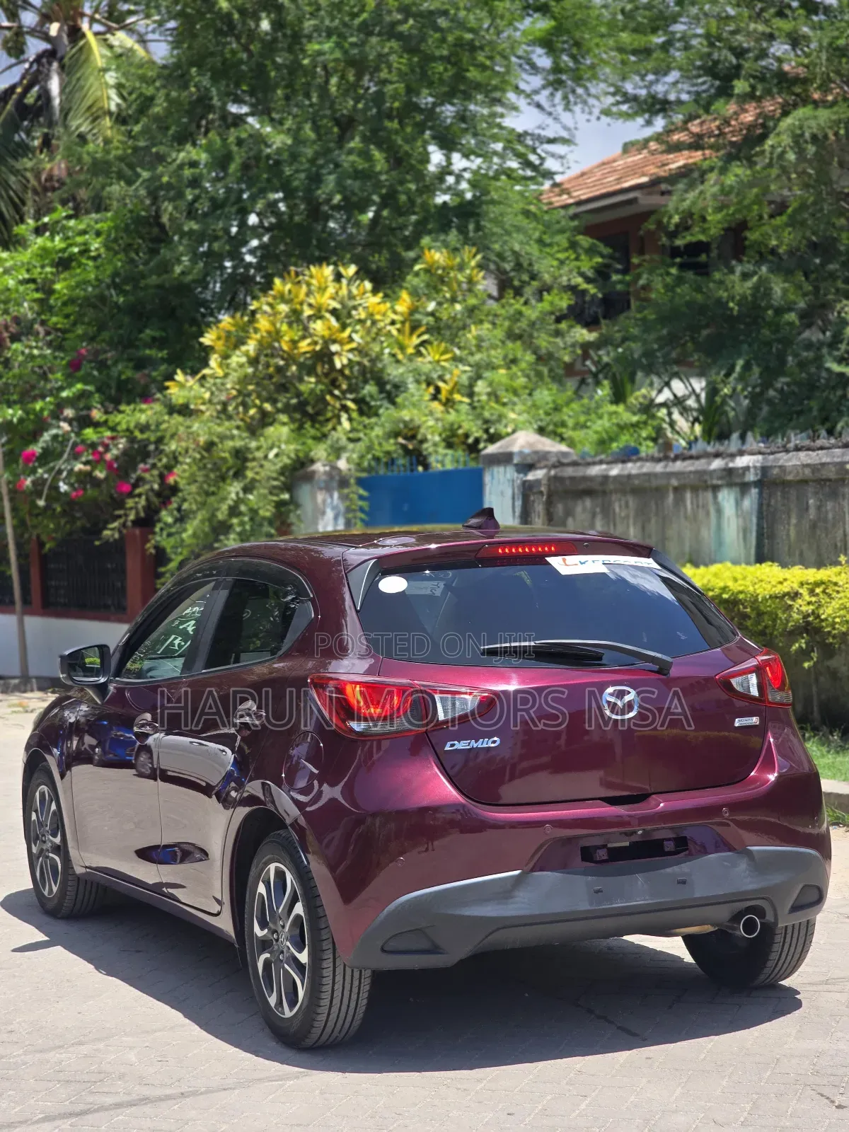 Mazda Demio 2018 Maroon