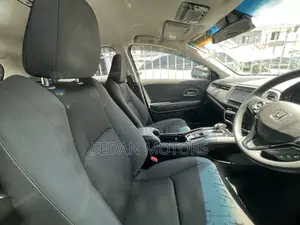 Honda Vezel 2019 Black