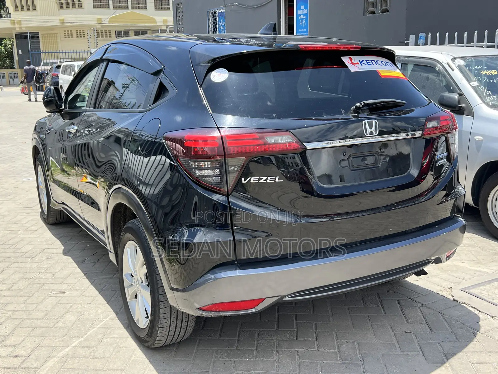 Honda Vezel 2019 Black