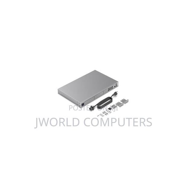 Udm-Pro-Max – Unifi Dream Machine Pro Max - main view