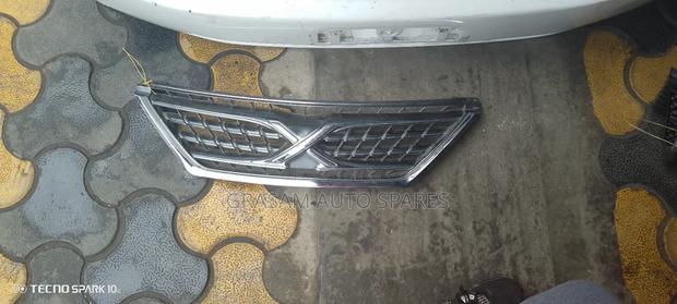Toyota Mark X 2010 Grill