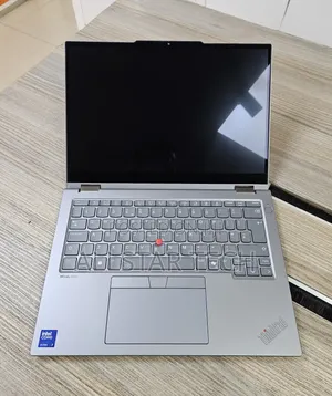 Laptop Lenovo ThinkPad L13 Yoga 16GB Intel Core Ultra 7 SSD 512GB