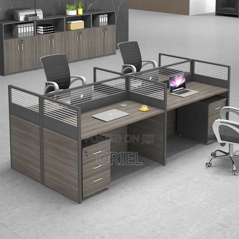 Office Workstation : 4-Way Partitioned Office Workstation