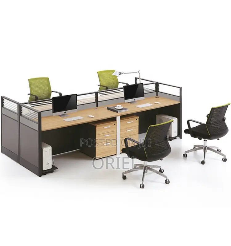 Office Workstation : 4-Way Partitioned Office Workstation
