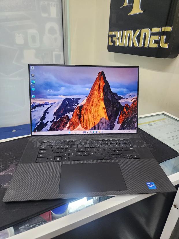 Laptop Dell Precision 5570 32GB Intel Core i7 SSD 512GB - main view