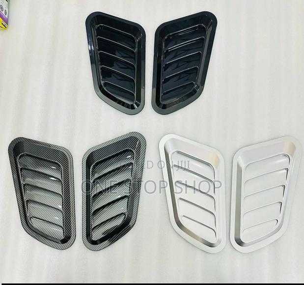 Bonnet 2pc Sporty Styling Design Side Air Vent in Colors