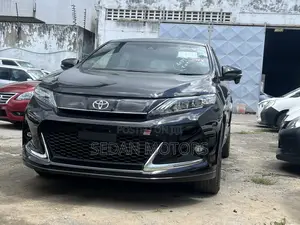 Toyota Harrier 2019 Black
