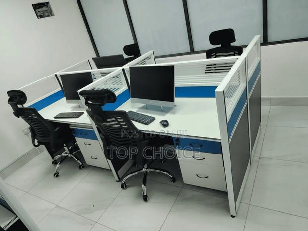 Executive Workstations Table