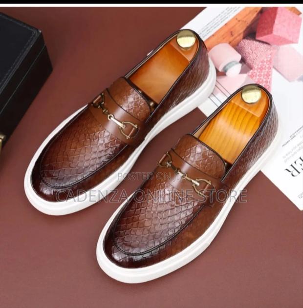Chain Smart Casuals Sizes 39-46