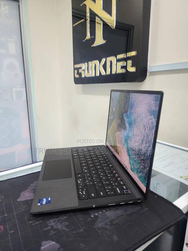 Laptop Dell Precision 5470 32GB Intel Core i9 SSD 512GB - thumbnail 2