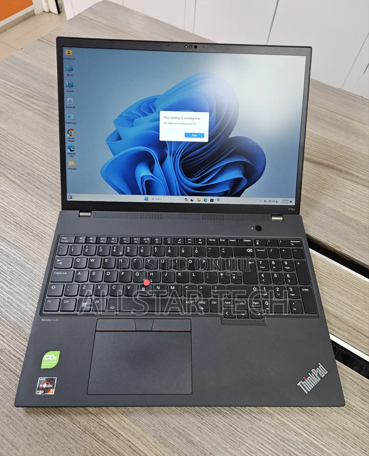 Laptop Lenovo 32GB AMD Ryzen 7 SSD 1T
