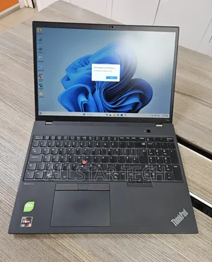 Laptop Lenovo 32GB AMD Ryzen 7 SSD 1T