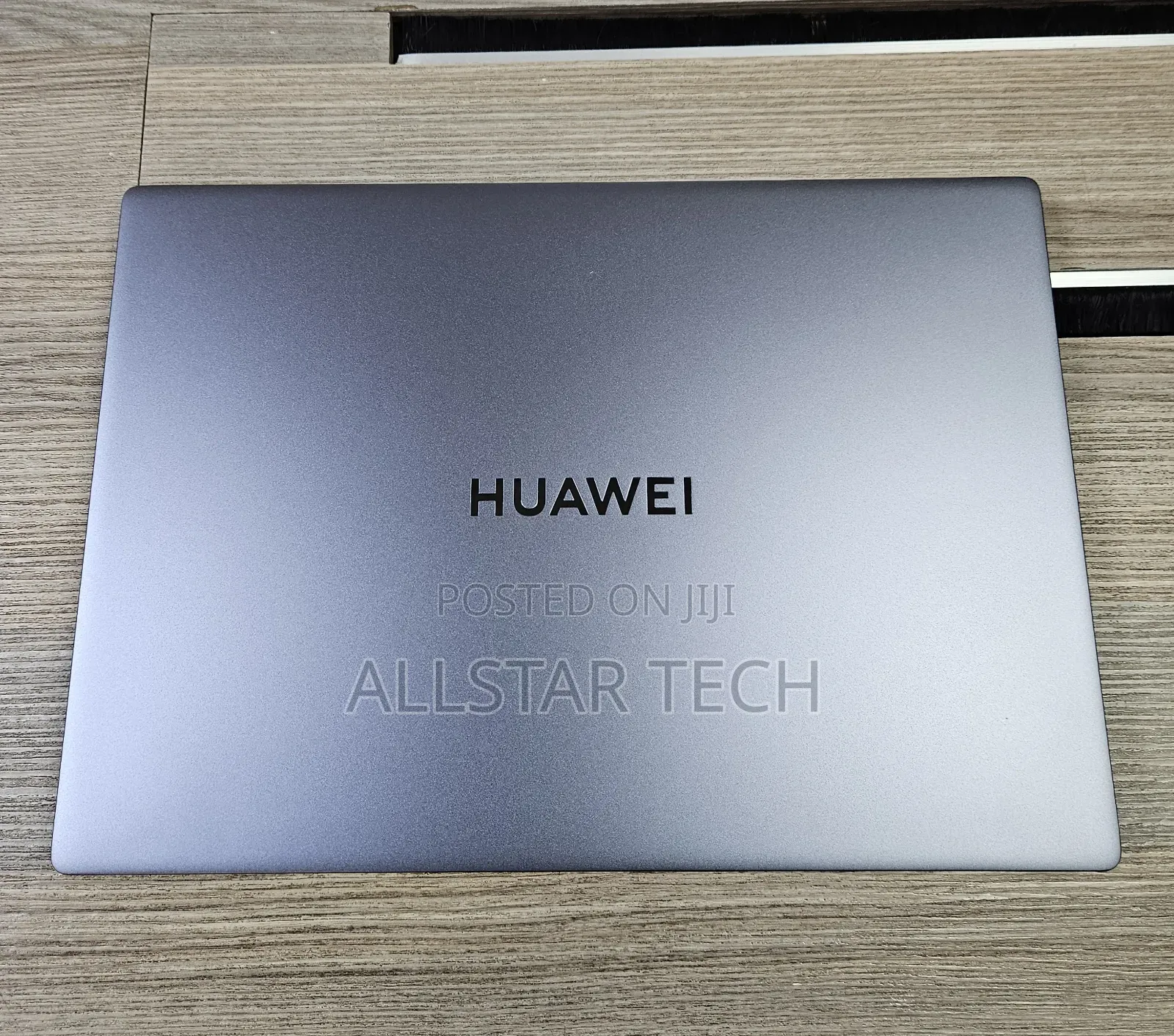 Laptop Huawei Matebook D 15 16GB Intel Core i9 SSD 512GB