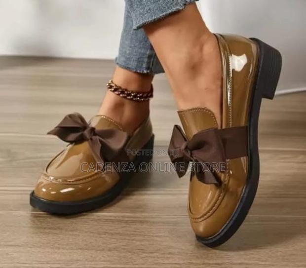 Elegant Bowtie Brogues Amazing Quality Very Normal - thumbnail 3