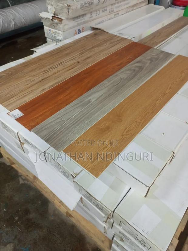 Wood Finish SPC Flooring Panels
