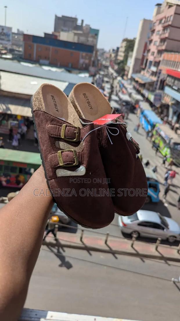 Clogs Fully Restocked Sizes 40-45 - thumbnail 5