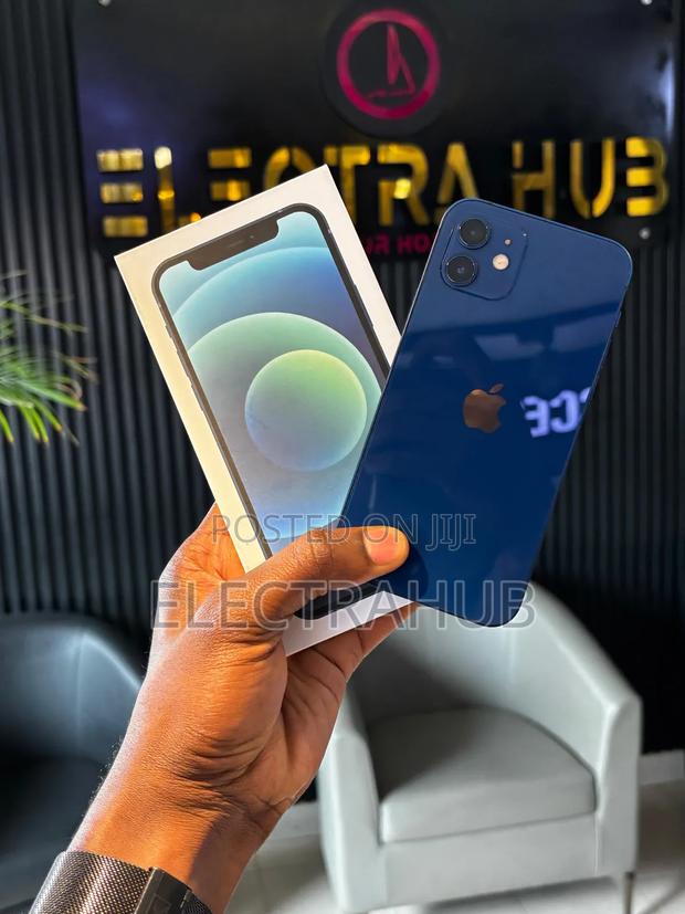 New Apple iPhone 12 128 GB Blue - thumbnail 2