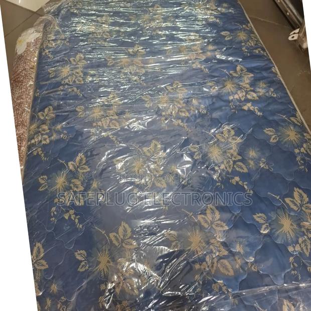 4x6 Memory/Latex Mattress Topper - - main view
