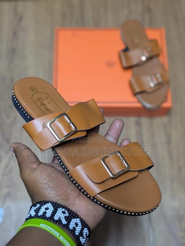 New Arrivals  Bot Buy Sandals Sizes 36_41 - thumbnail 4