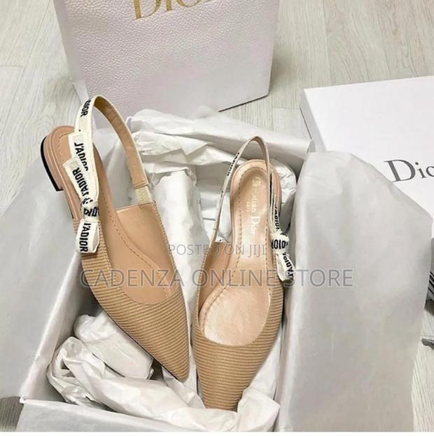*J’Adior Slingback Flats* 37 to 42