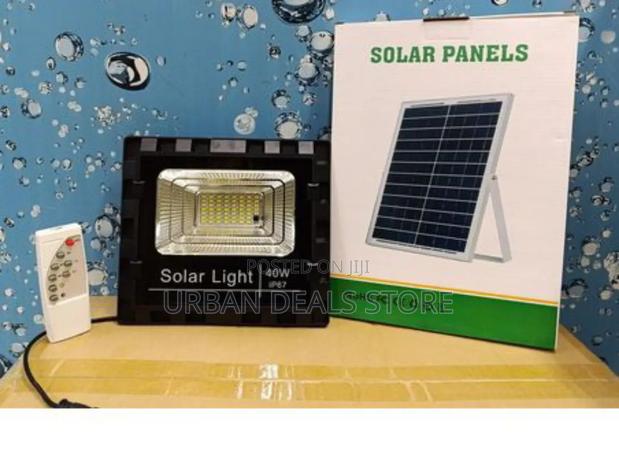 Us- 40 Watts Json Flood Light