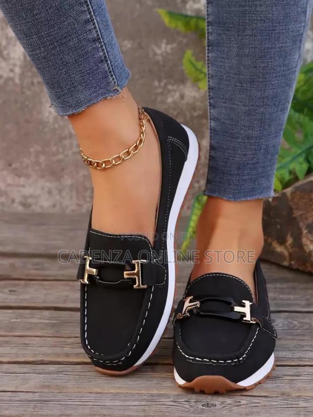 *Ladies Leather Loafer* *Navy:38,39,40,41,42* *Black:40,41,42* - thumbnail 3