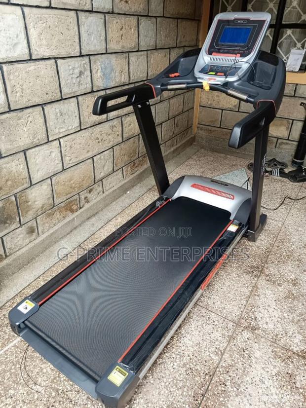Semi Commercial Treadmill V6
