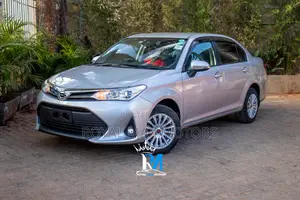 Toyota Axio 2018 Silver