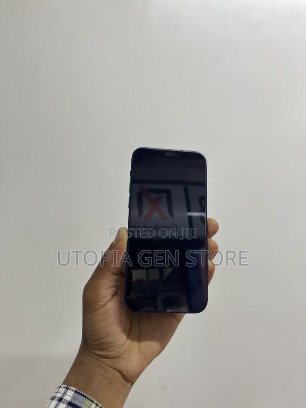 Apple iPhone 12 128 GB Blue - thumbnail 3