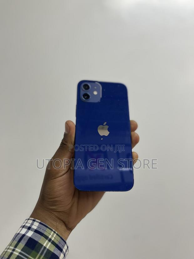Apple iPhone 12 128 GB Blue - main view